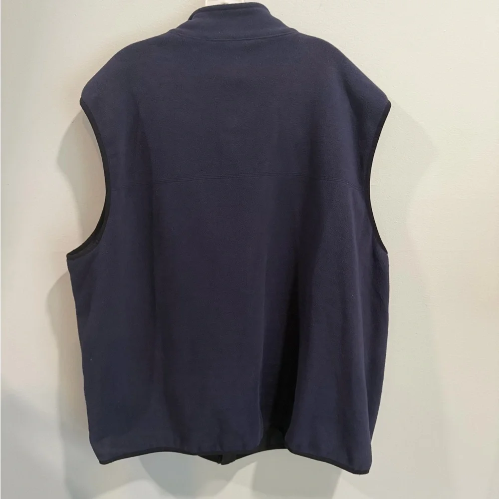 Izod Men's Dark Blue Fleece Vest‎